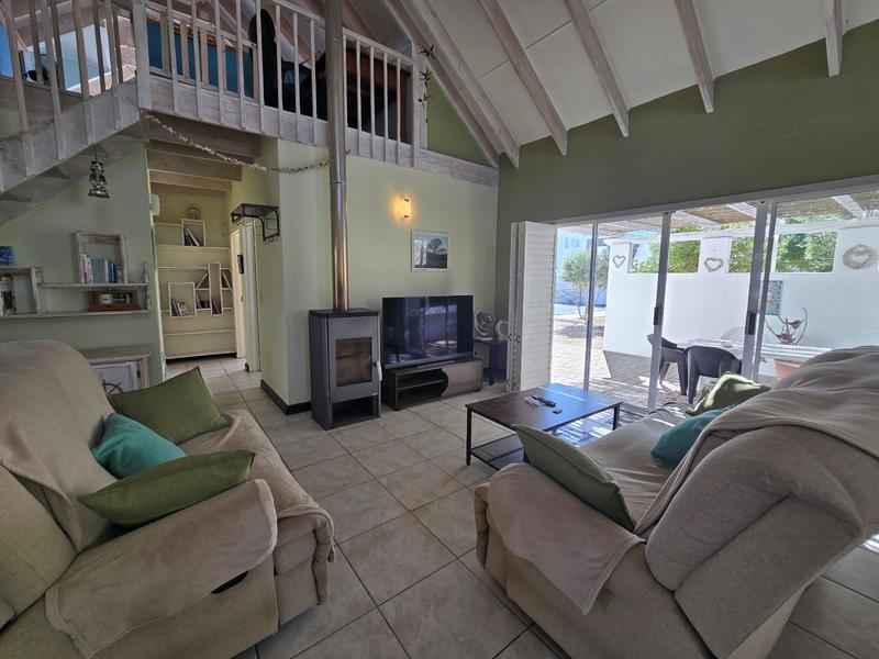 2 Bedroom Property for Sale in Golden Mile Western Cape